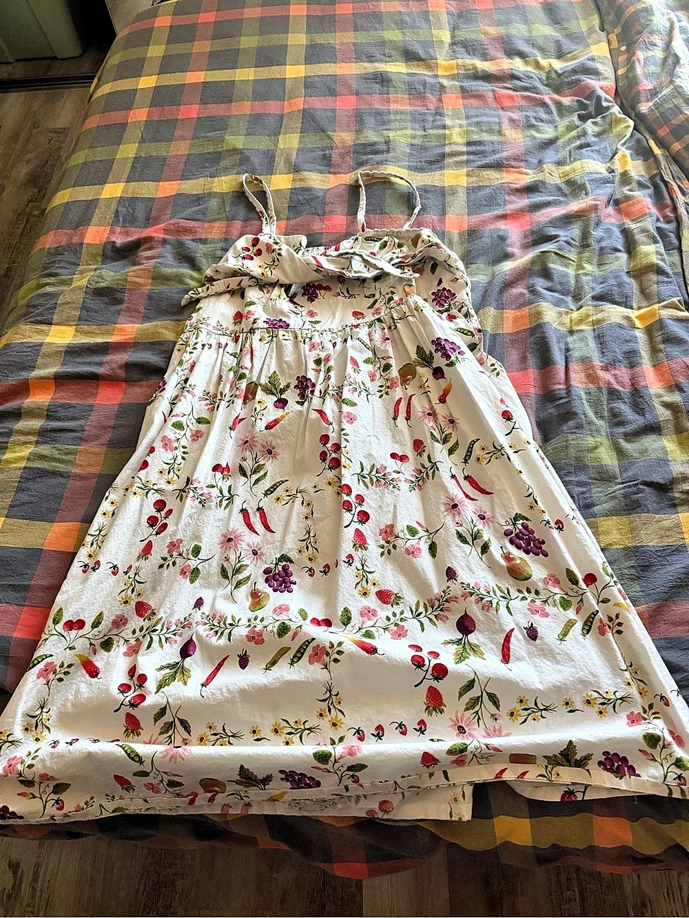 XXL Petite Old Navy Fit & Flare Tie-Front Midi Dress Fruit Vegetable